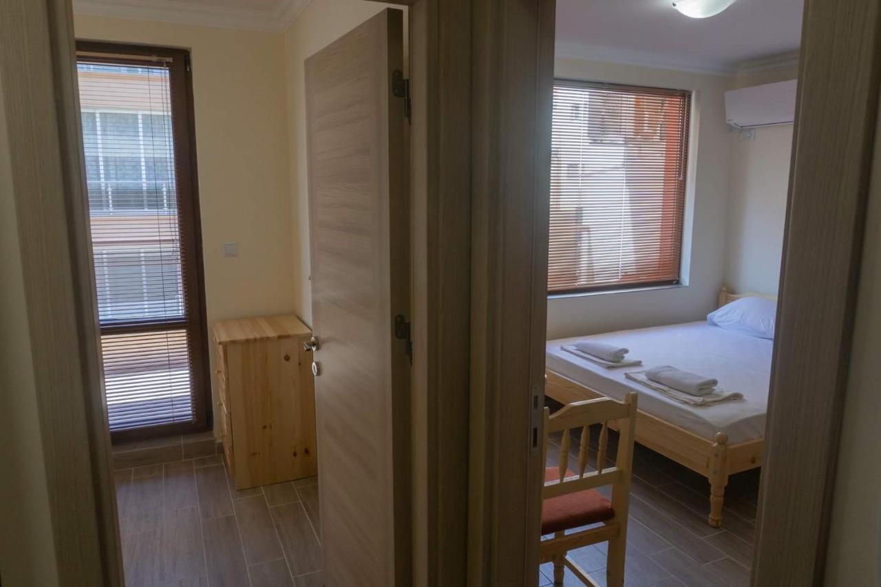 Rent Apartments Martin Beach ポモリエ エクステリア 写真